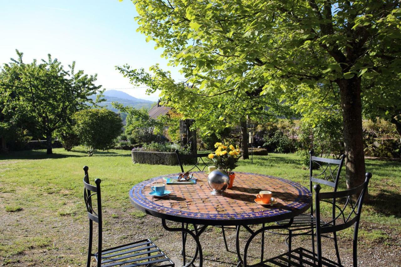 Chambres D'Hotes Des Deux Lacs Ceyzerieu Exteriér fotografie
